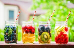 Top 10 Natural Drinks for Rapid Weight Loss and Fat Burning